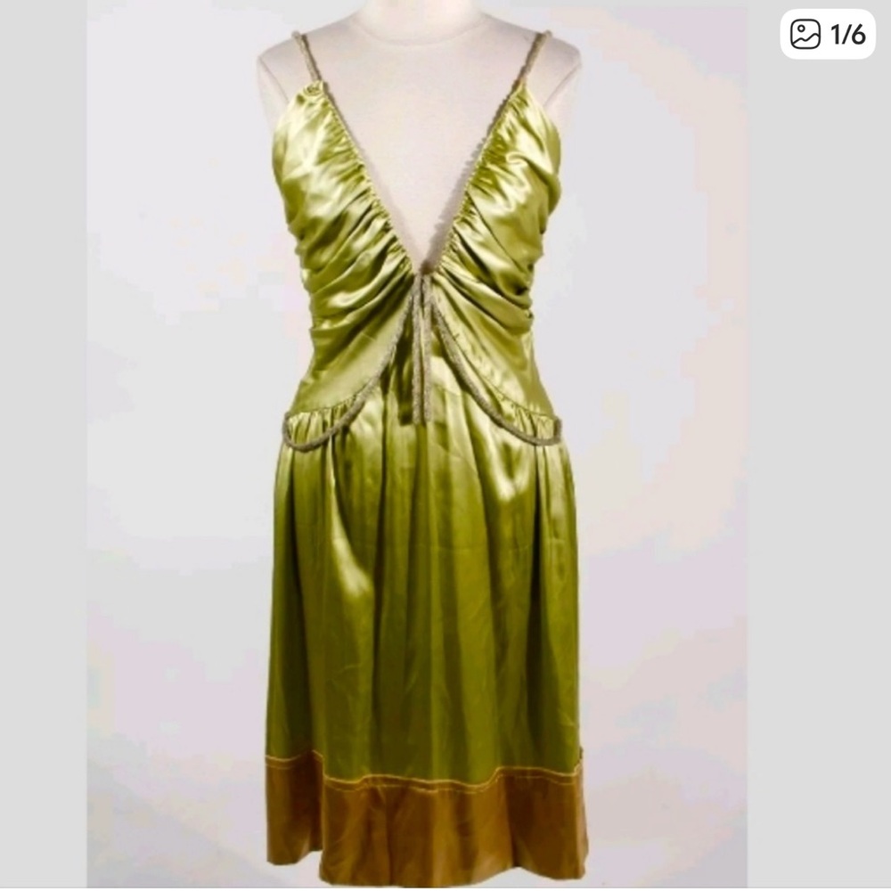 Chloe Goddess Silk Dress. - Picture 3 of 7